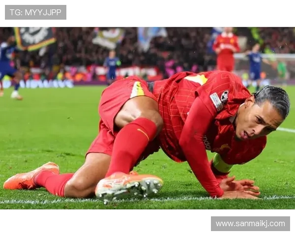 鲁尼盛赞范戴克：状态巅峰时他堪称世界顶级防线统领典范人物标杆