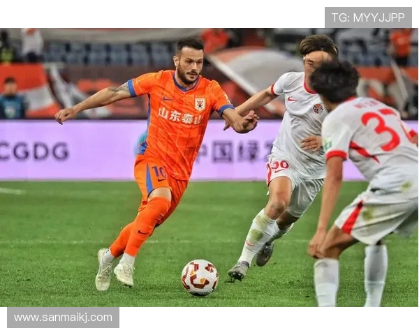 鲁媒称卡扎伊什维利续约进展仍存变数其去留与球队规划倍受关注